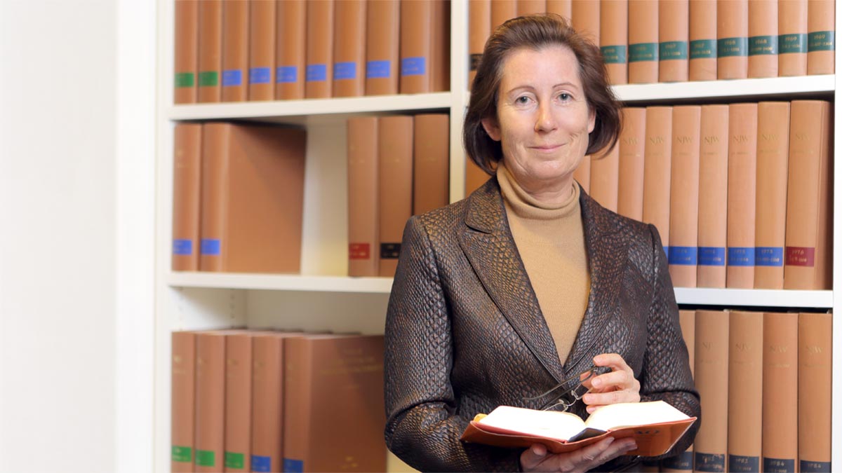 Abbildung Rechtsanwältin Dr. Vera Lieberwirth